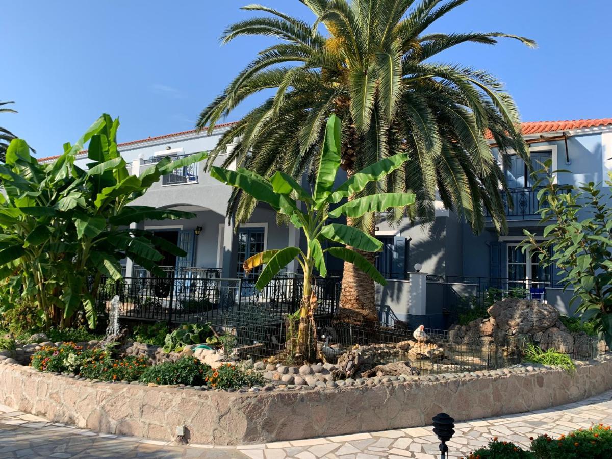 Blue Sky Hotel - Petra - Lesvos - Greece 외부 사진