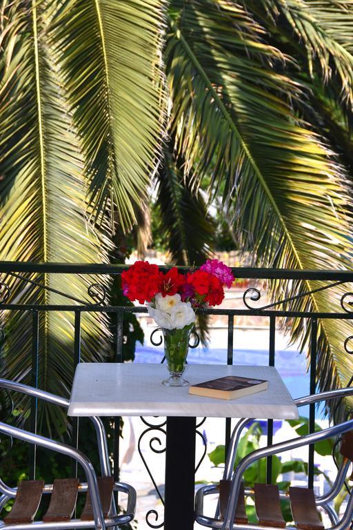 Blue Sky Hotel - Petra - Lesvos - Greece 외부 사진