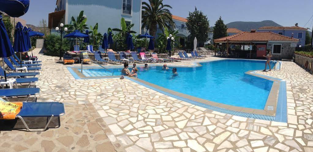 Blue Sky Hotel - Petra - Lesvos - Greece 외부 사진