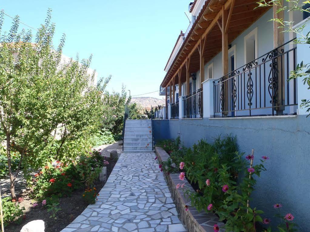 Blue Sky Hotel - Petra - Lesvos - Greece 외부 사진